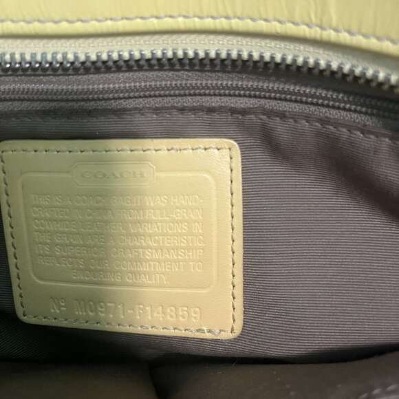 Coach Tote/shoulder Bag - Picture 5 of 9